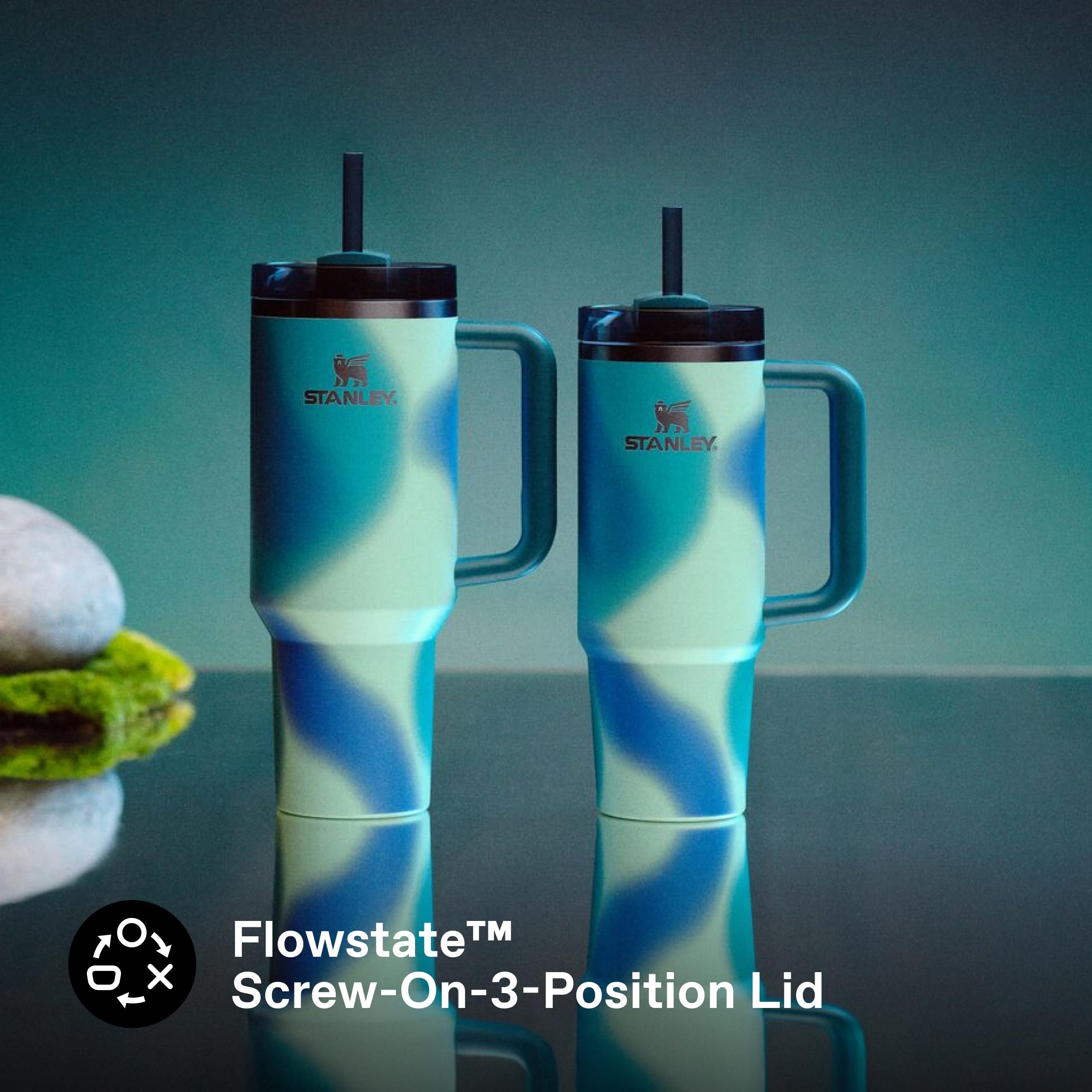 Stanley The New Frequency Quencher ProTour Flip Straw Tumbler in Coastal Teal Motion